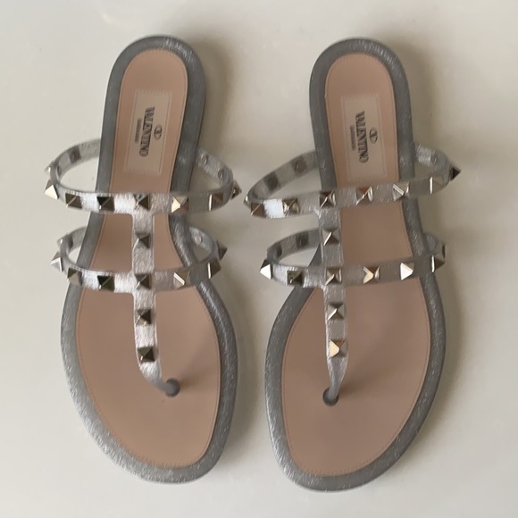 ❤️… Valentino Silver Studded Strappy Sandals